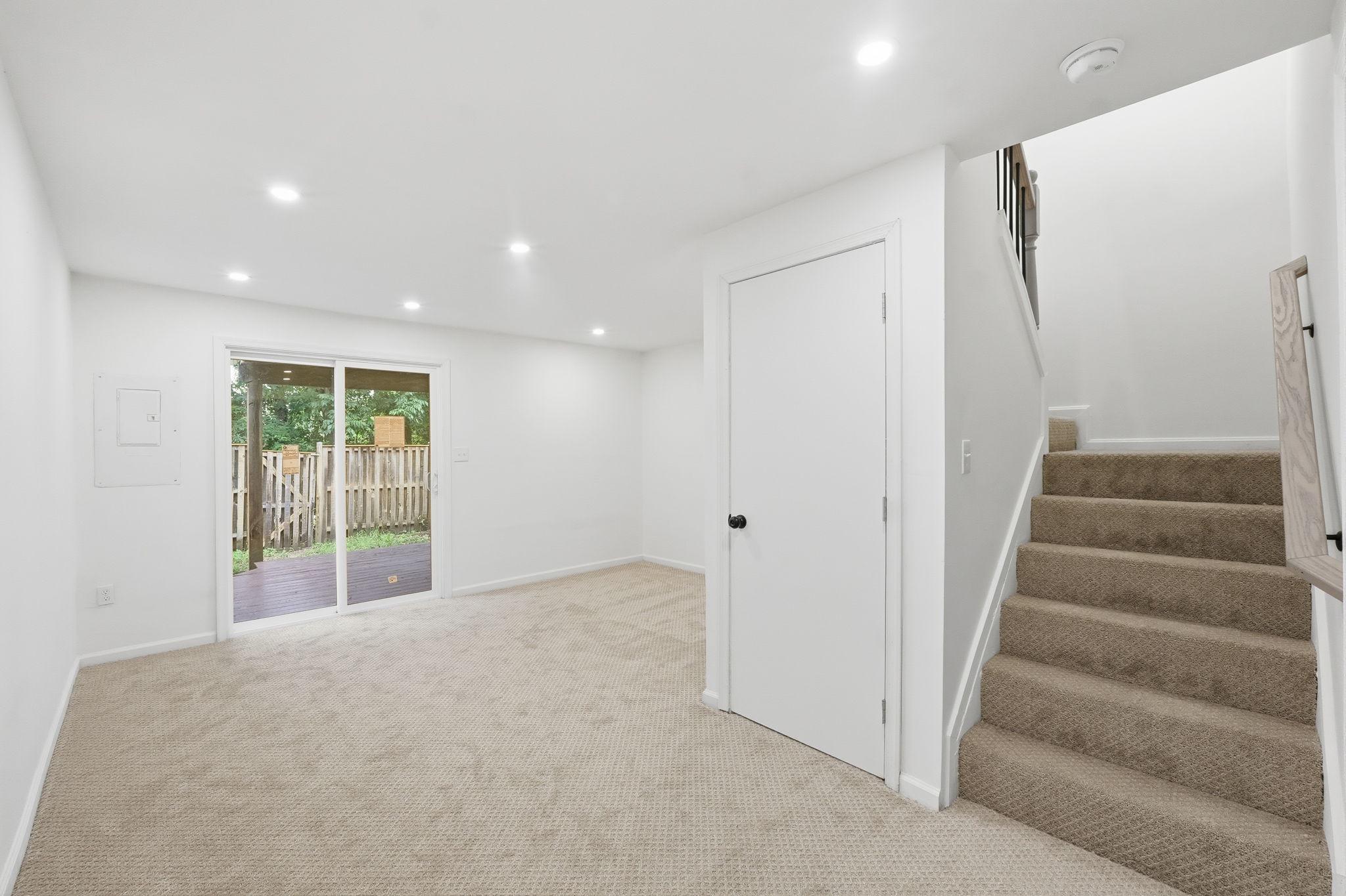 RIPPON LANDING - Residential