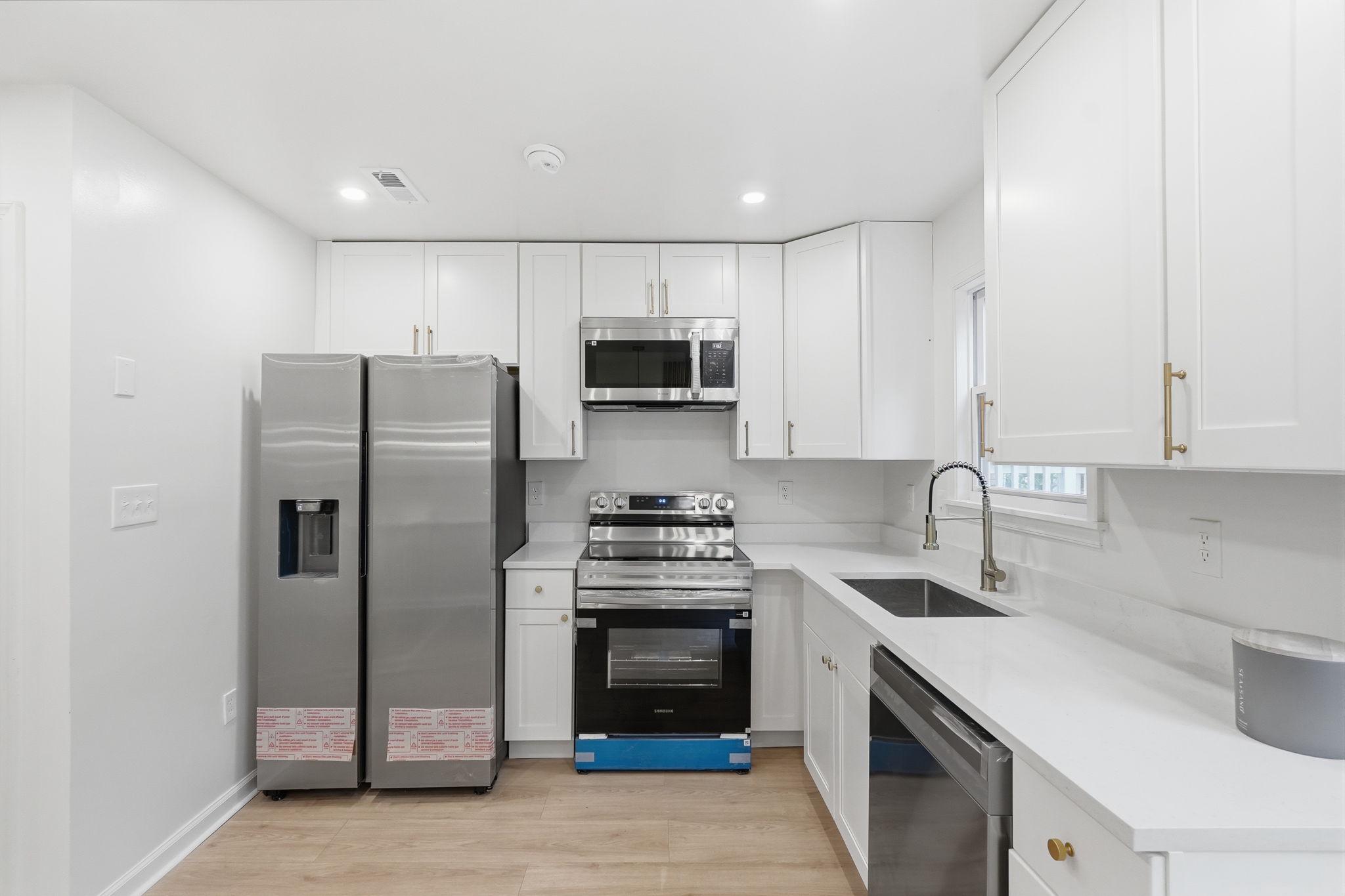 RIPPON LANDING - Residential