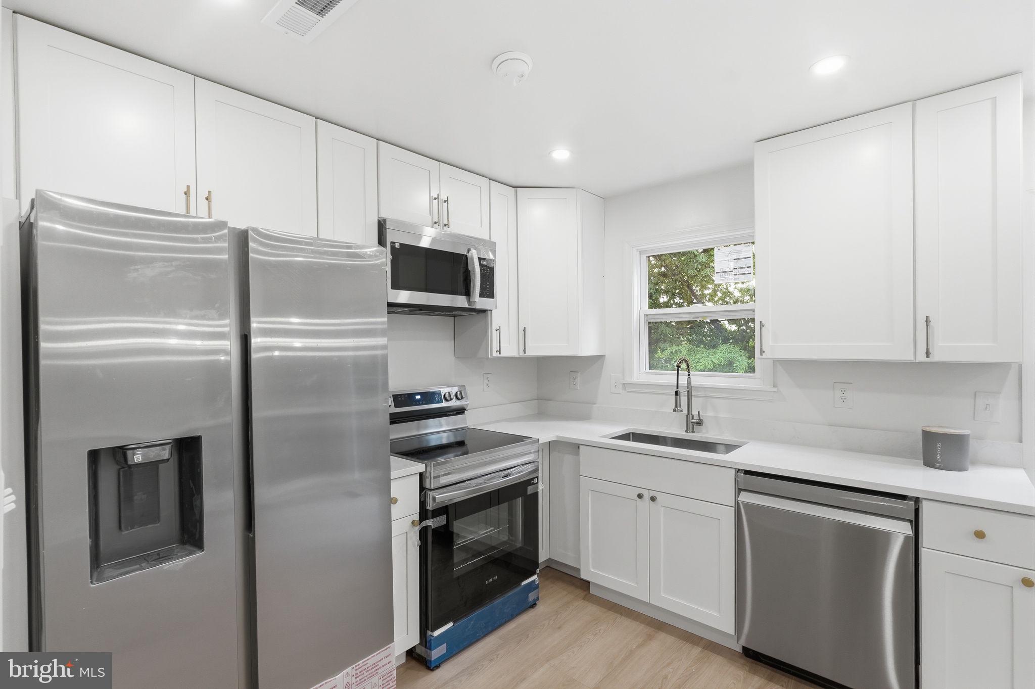 RIPPON LANDING - Residential