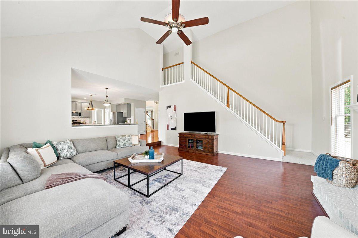 WILLOWDALE CROSSIN - Residential