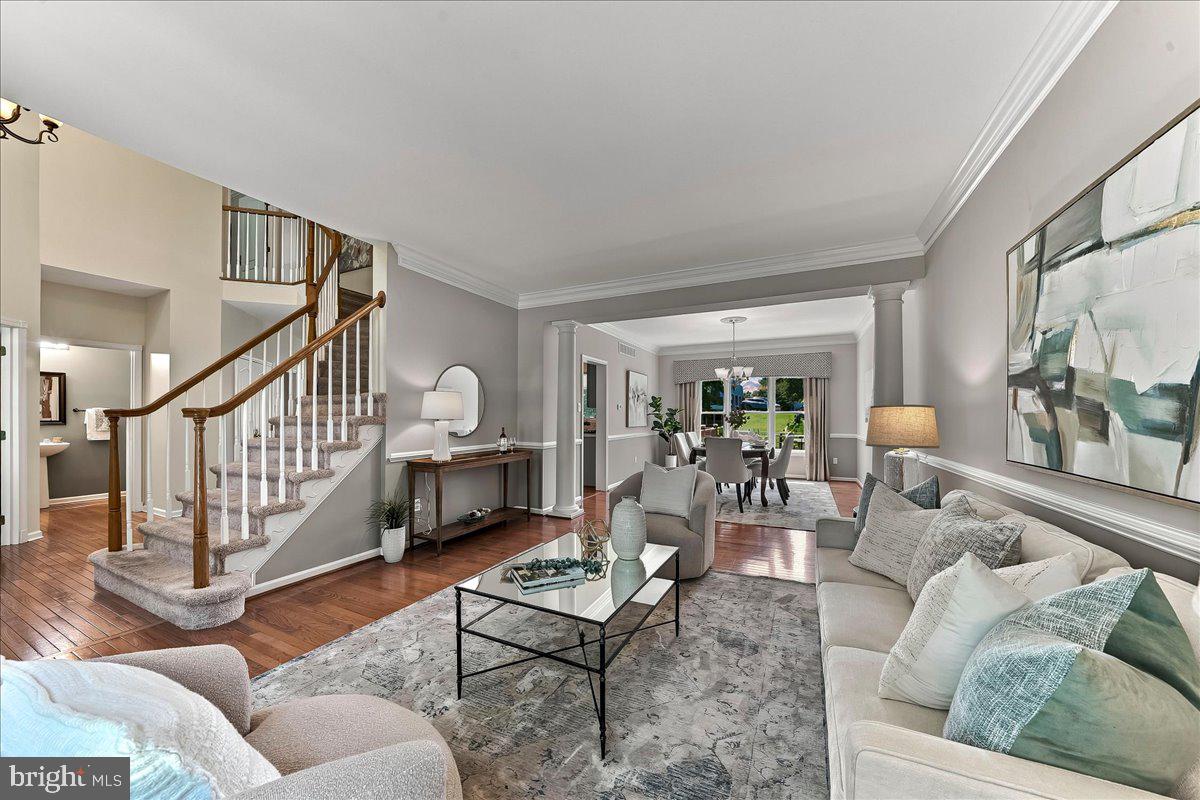WILLOWDALE CROSSIN - Residential