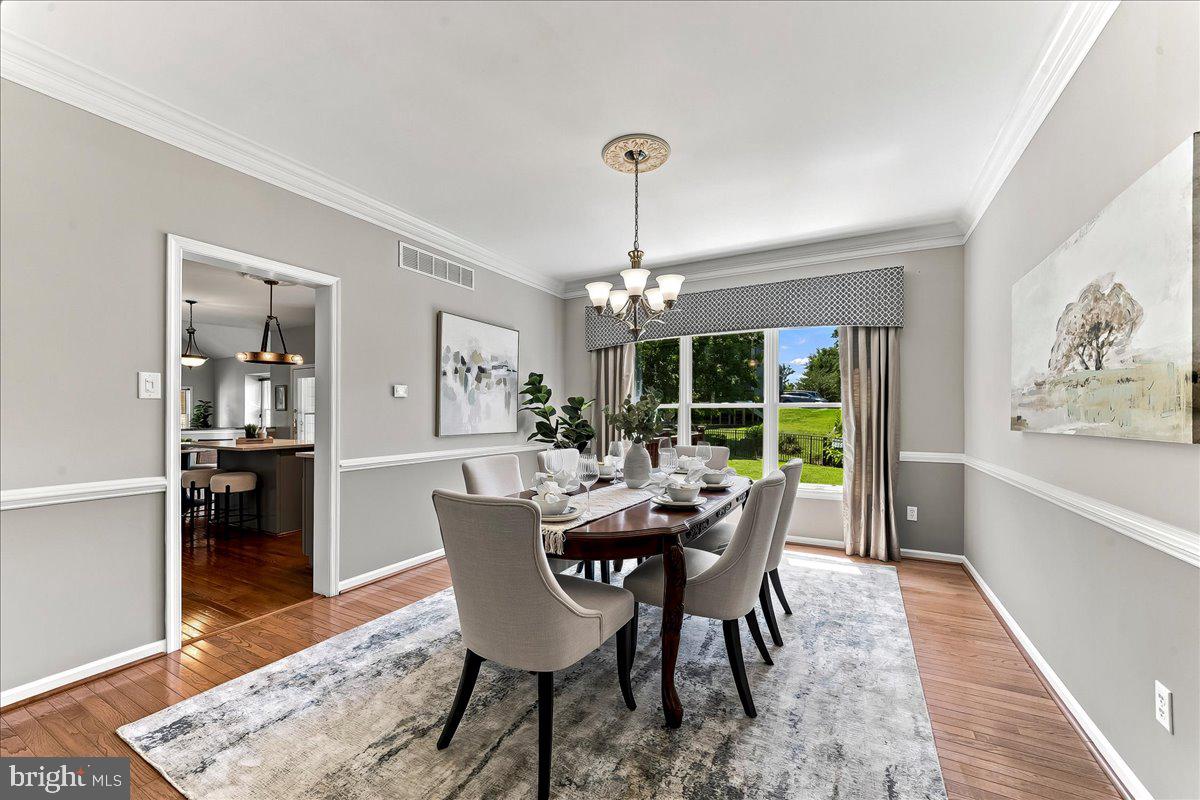 WILLOWDALE CROSSIN - Residential