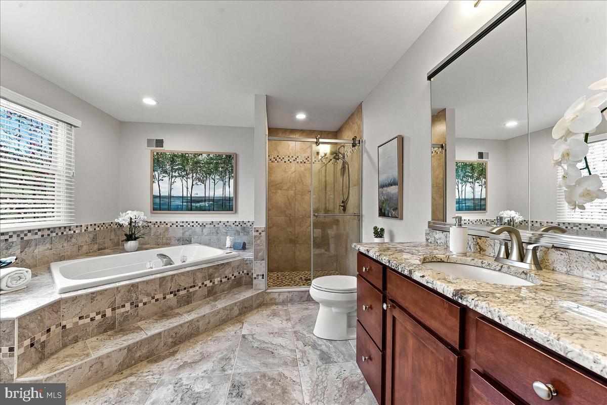 WILLOWDALE CROSSIN - Residential