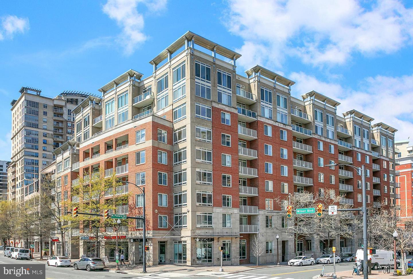 THE HAWTHORN CONDOMINIUM - Residential Lease