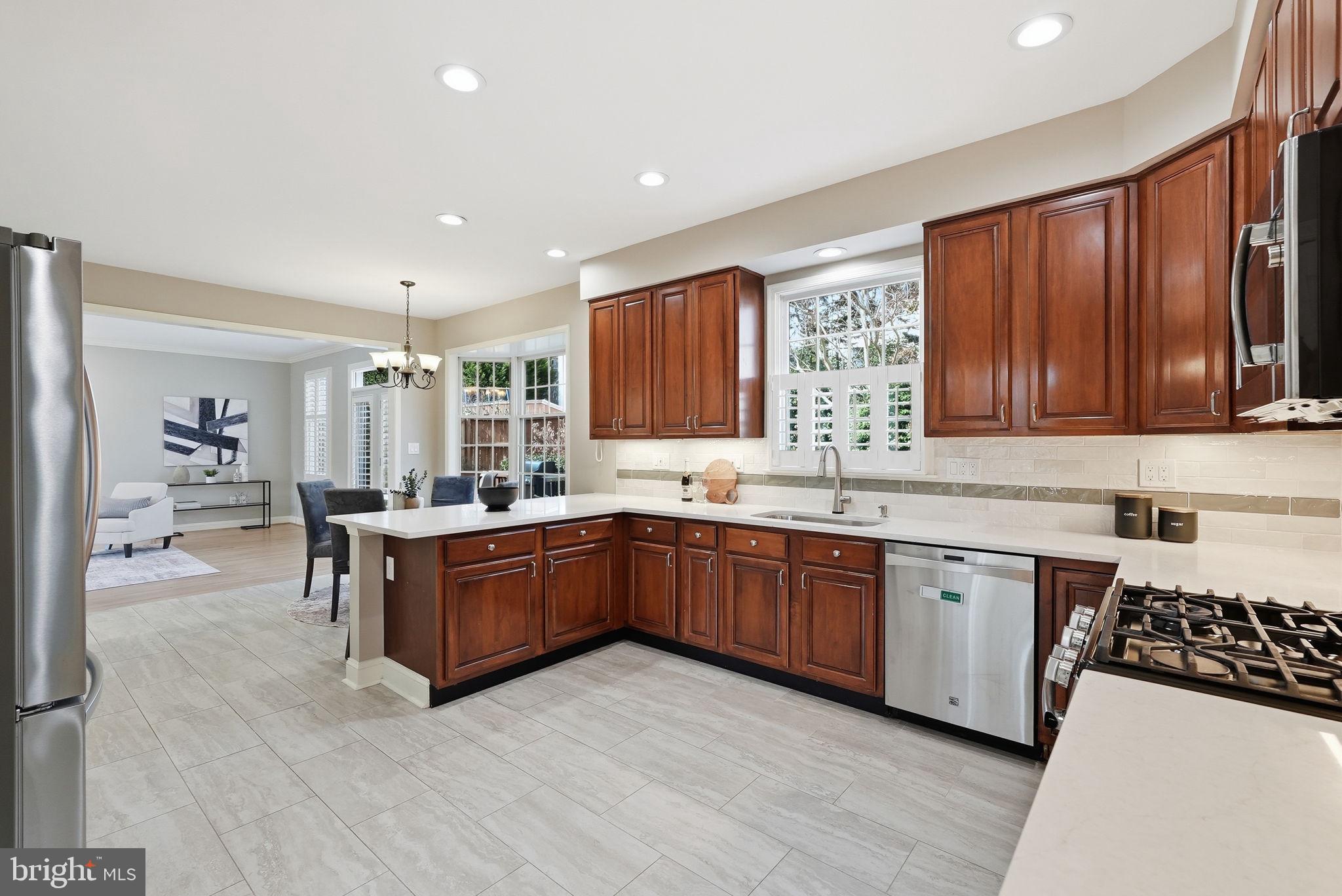 WILLET HEIGHTS - Residential