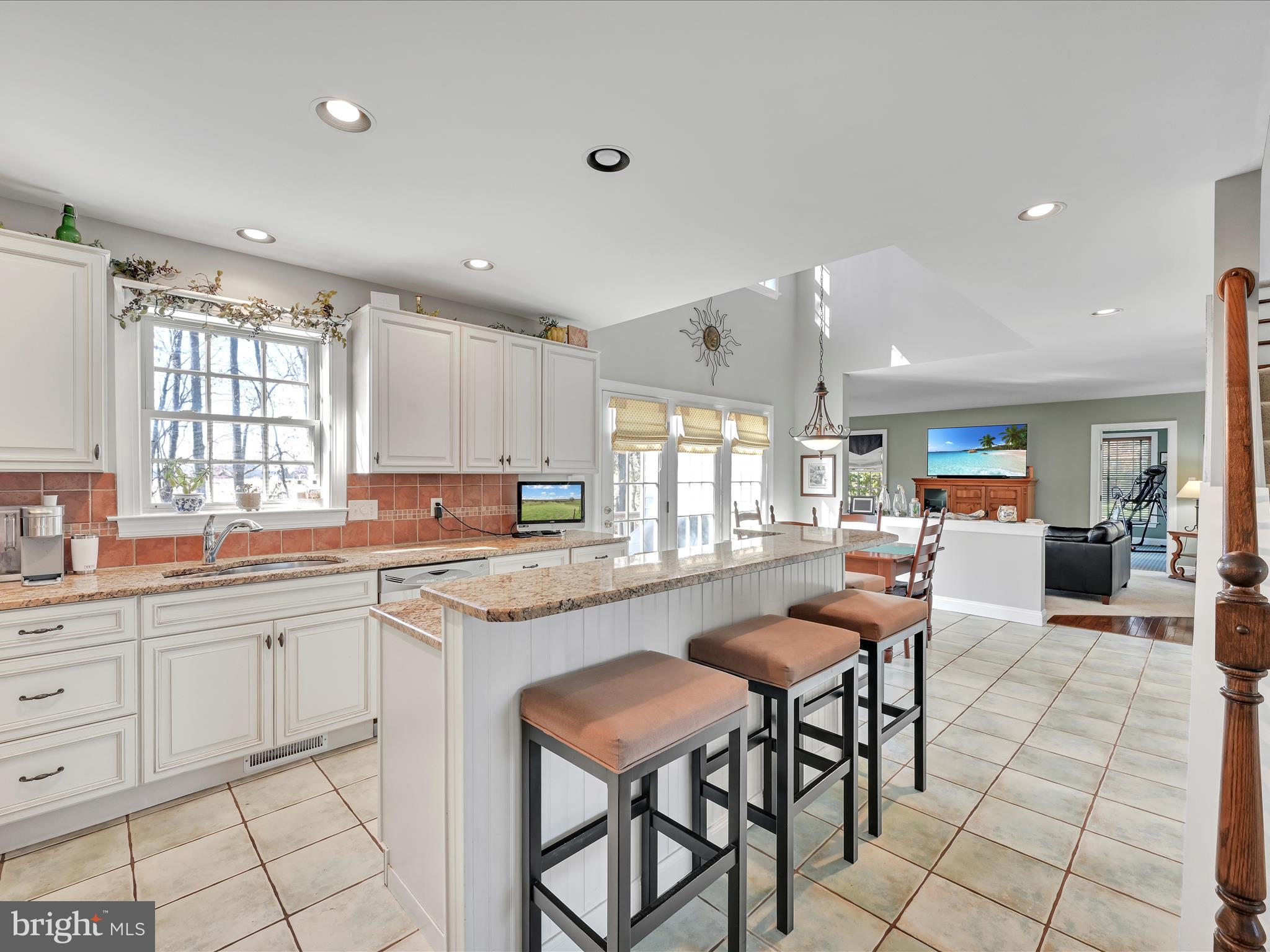 SOUTHGATE - Residential