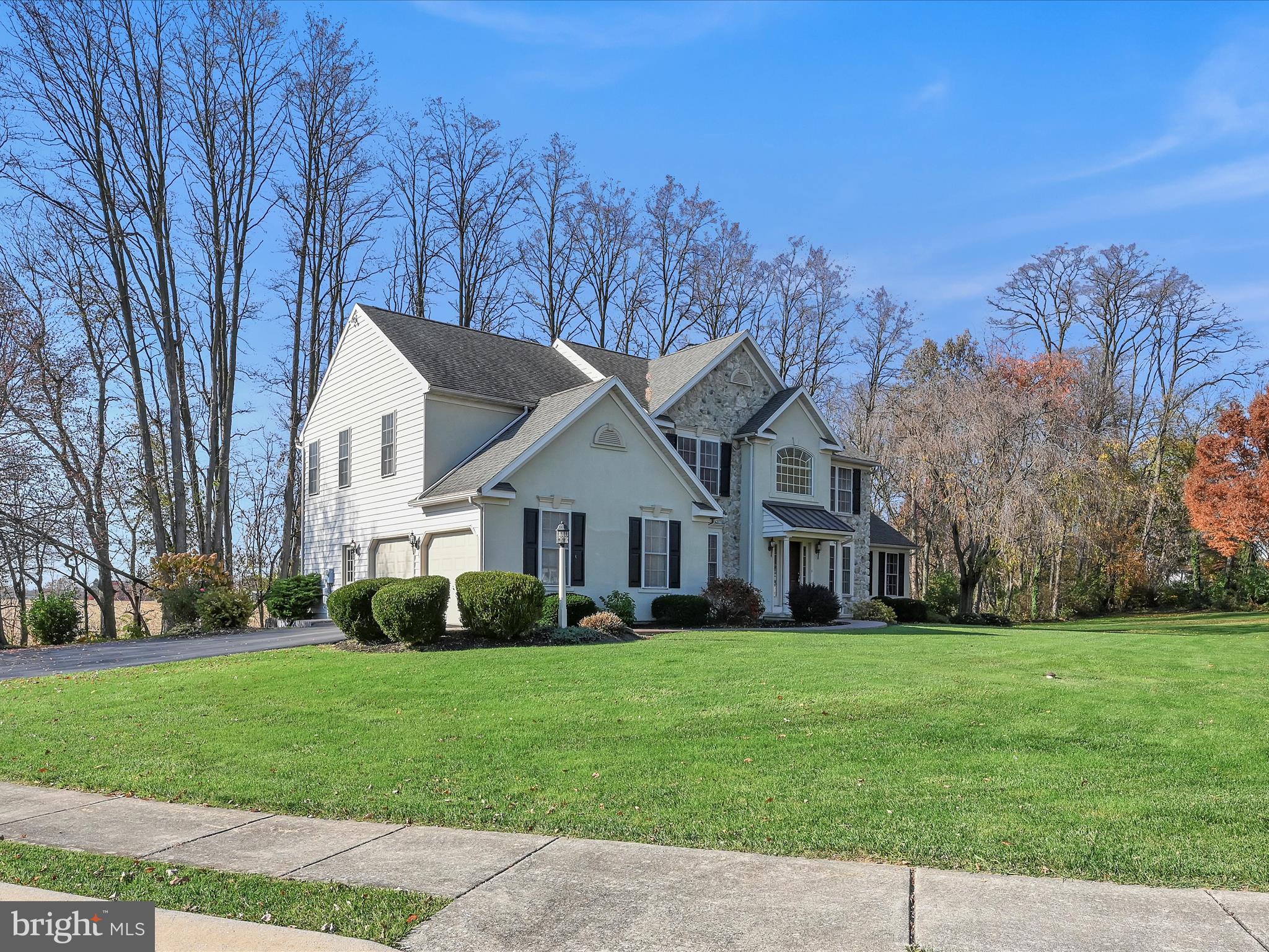 SOUTHGATE - Residential