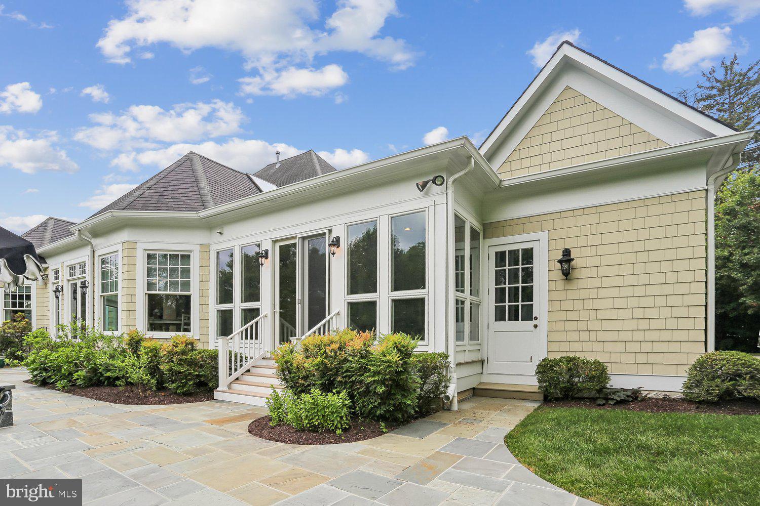 WILLERBURN ACRES - Residential
