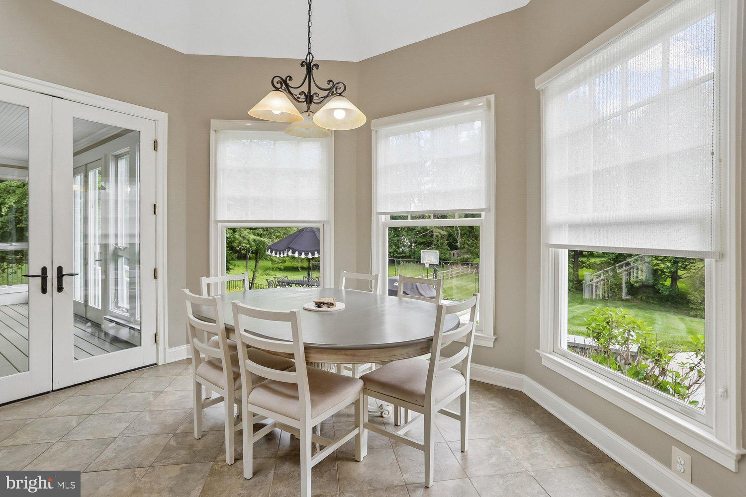 WILLERBURN ACRES - Residential