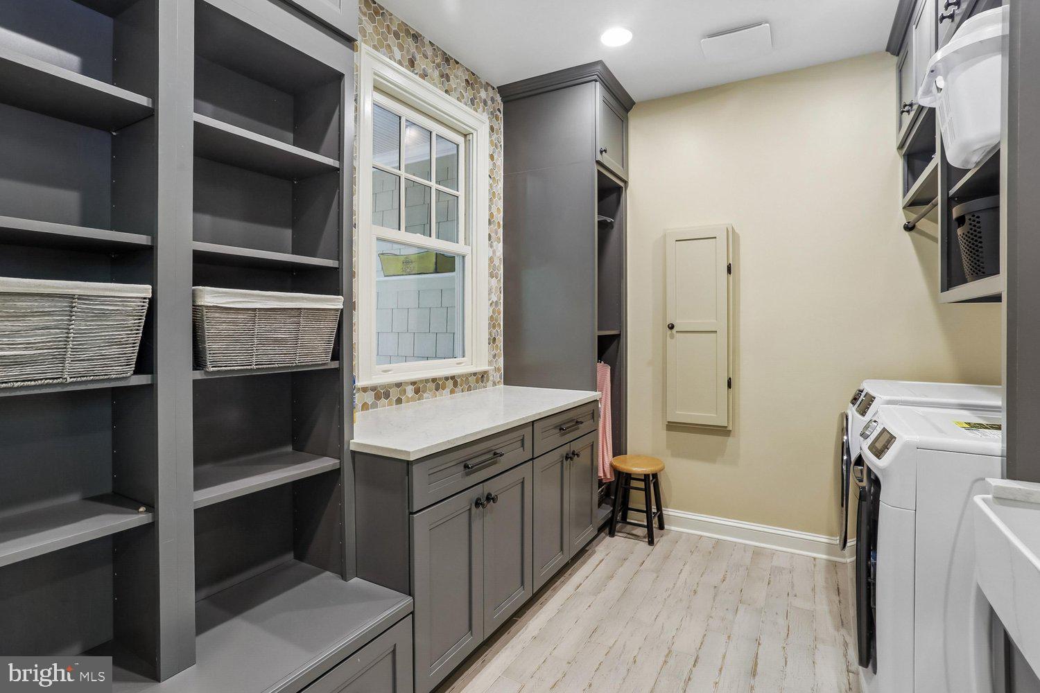 WILLERBURN ACRES - Residential