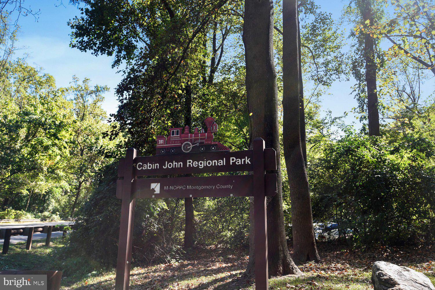 WILLERBURN ACRES - Residential