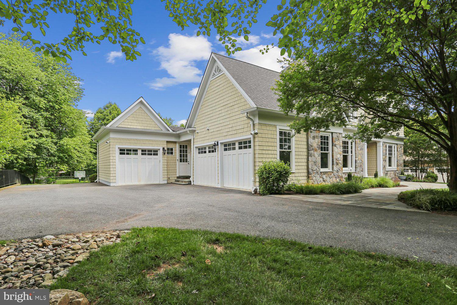 WILLERBURN ACRES - Residential