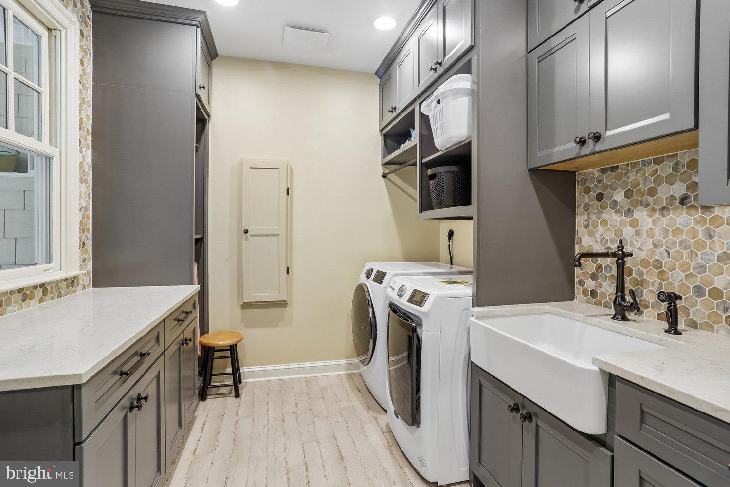 WILLERBURN ACRES - Residential