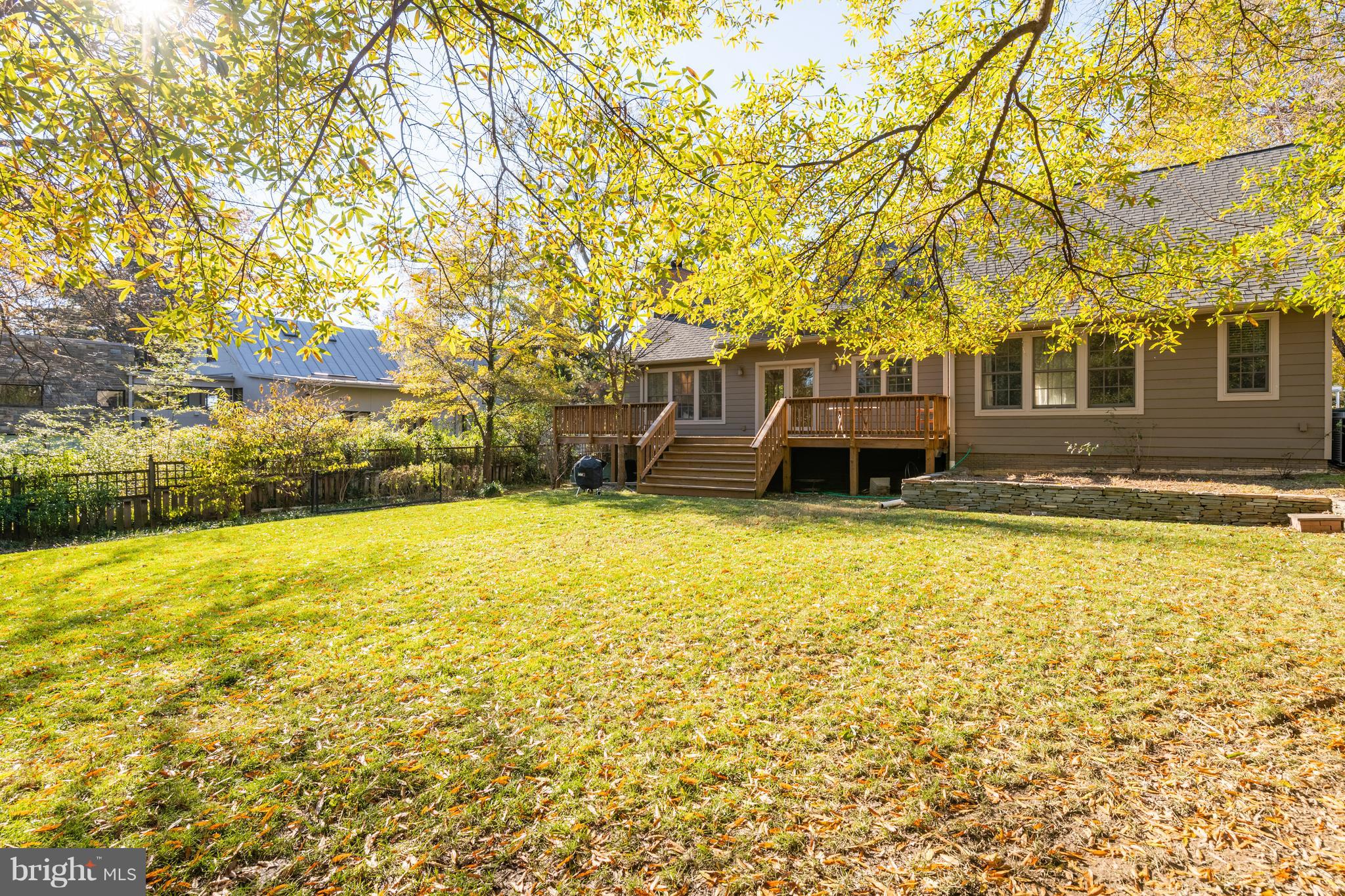 COLLEGE PARK - Residential Lease