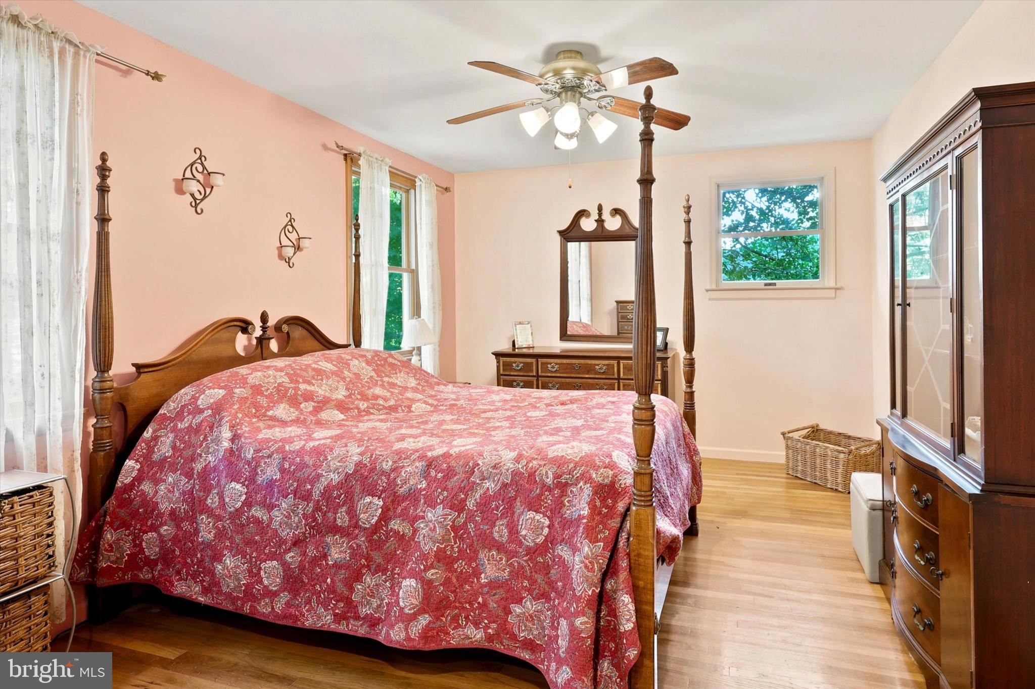 PALOMINO FARMS - Residential