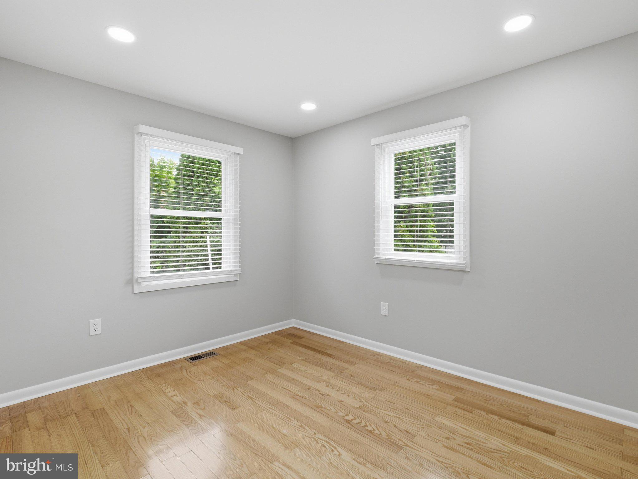 KINSEY HEIGHTS - Residential