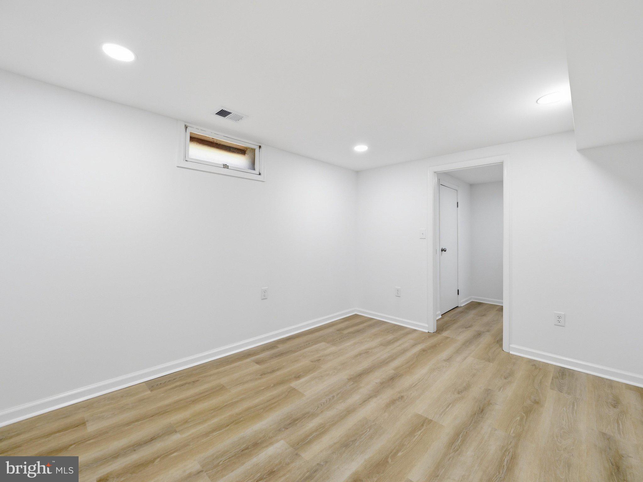 KINSEY HEIGHTS - Residential