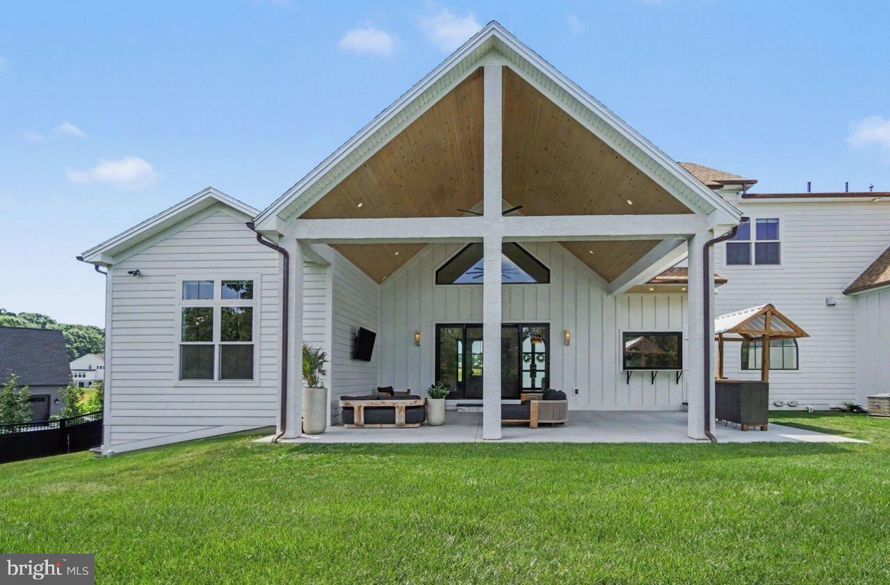 FARM CREST - Residential
