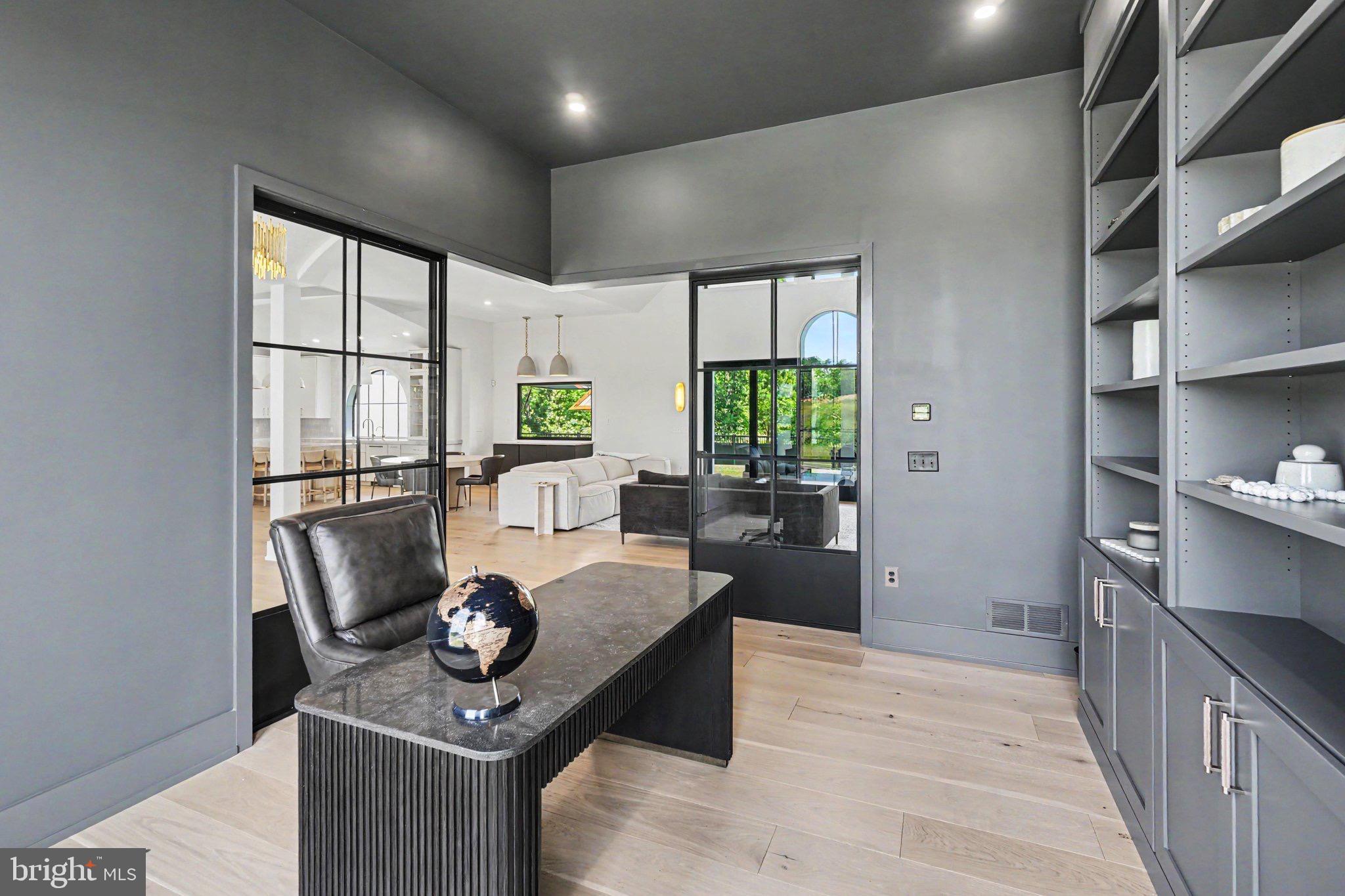 FARM CREST - Residential