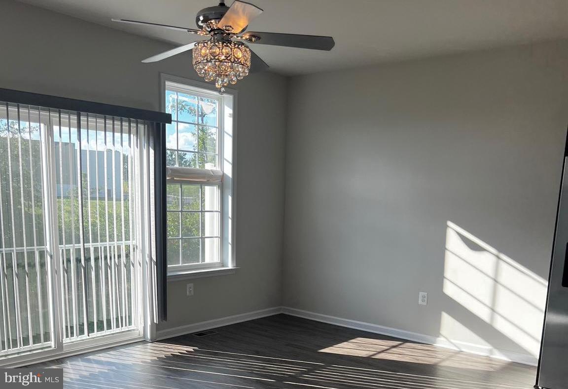PARKSIDE AT WESTPHALIA - Residential