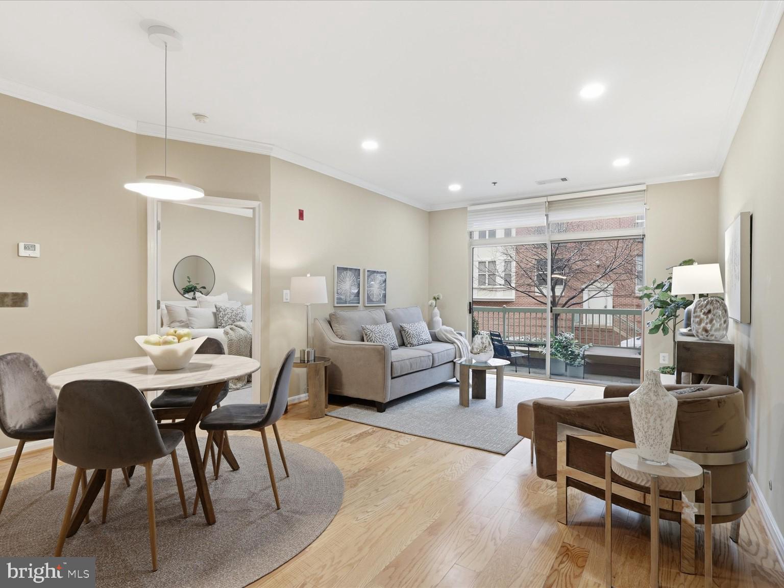 STRATFORD PARK - Residential