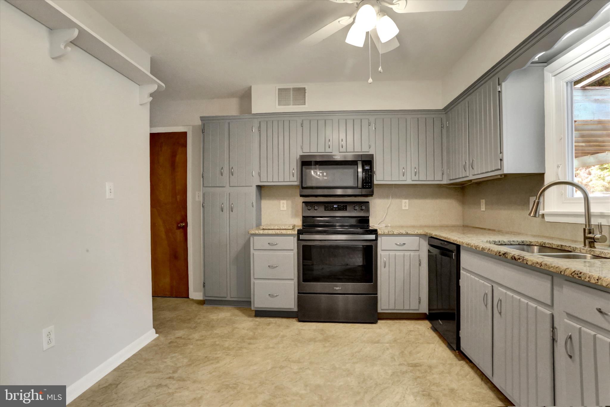 HERITAGE ACRES - Residential