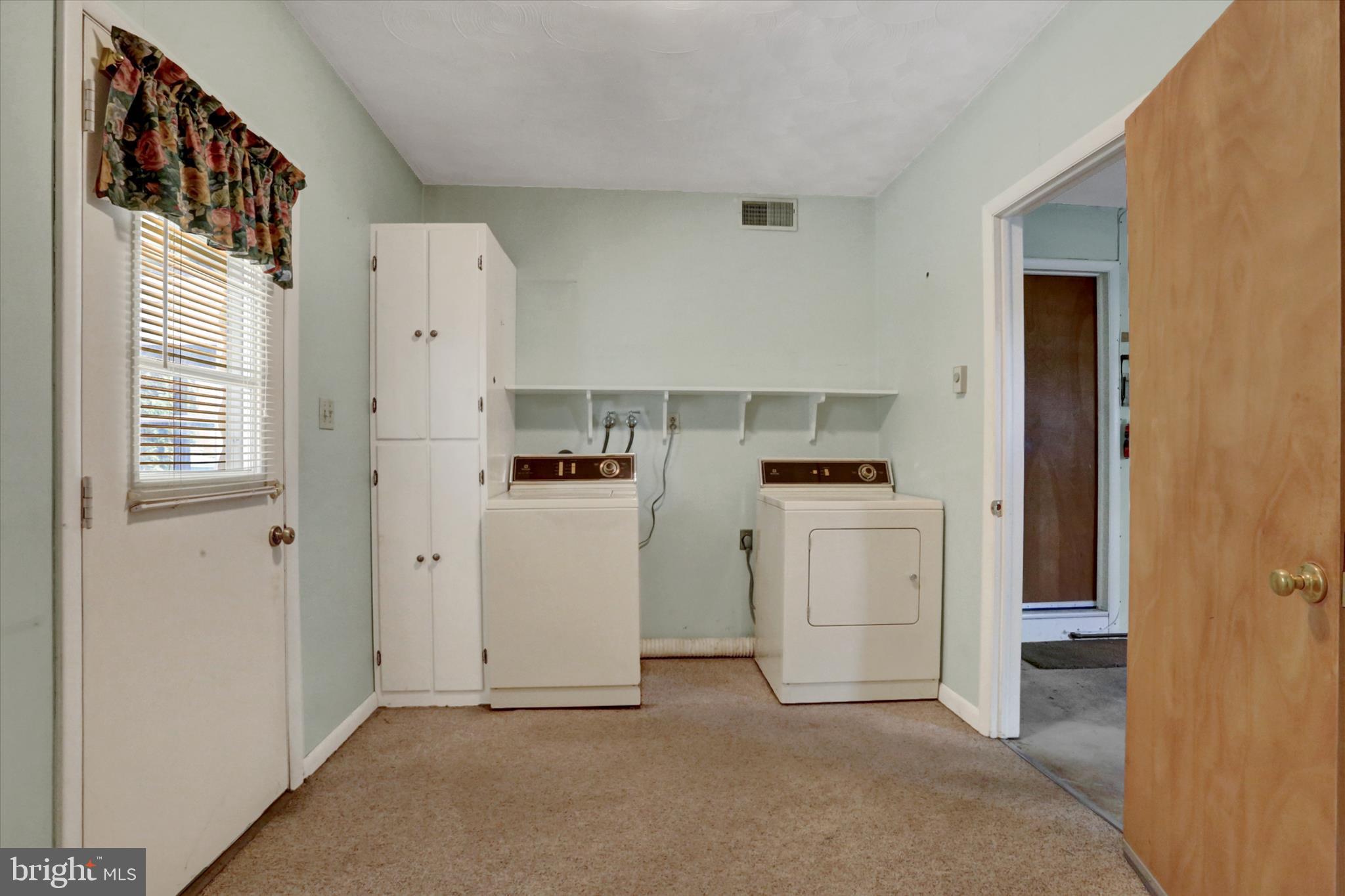 HERITAGE ACRES - Residential