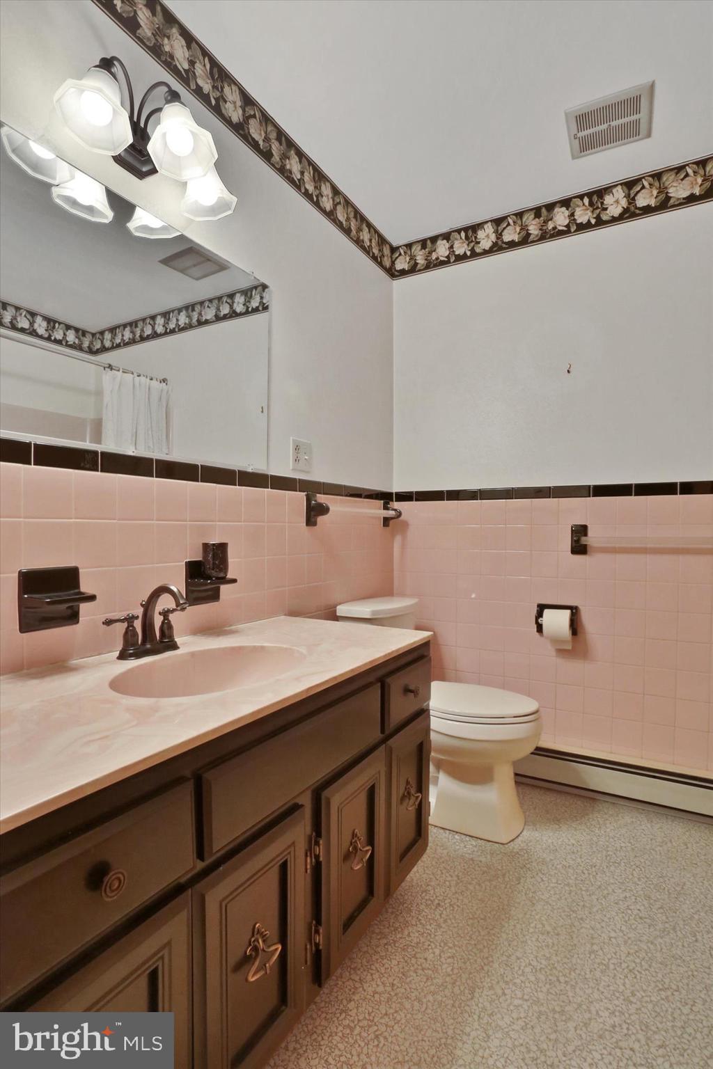 HERITAGE ACRES - Residential