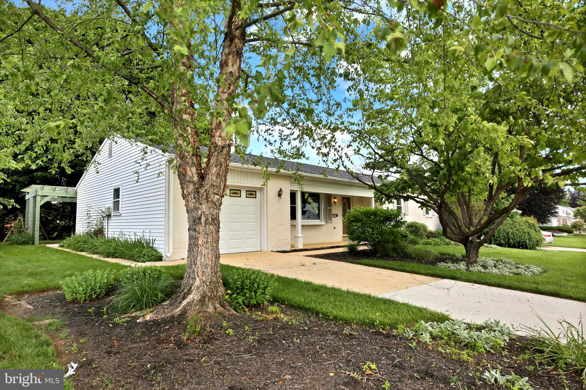 HERITAGE ACRES - Residential