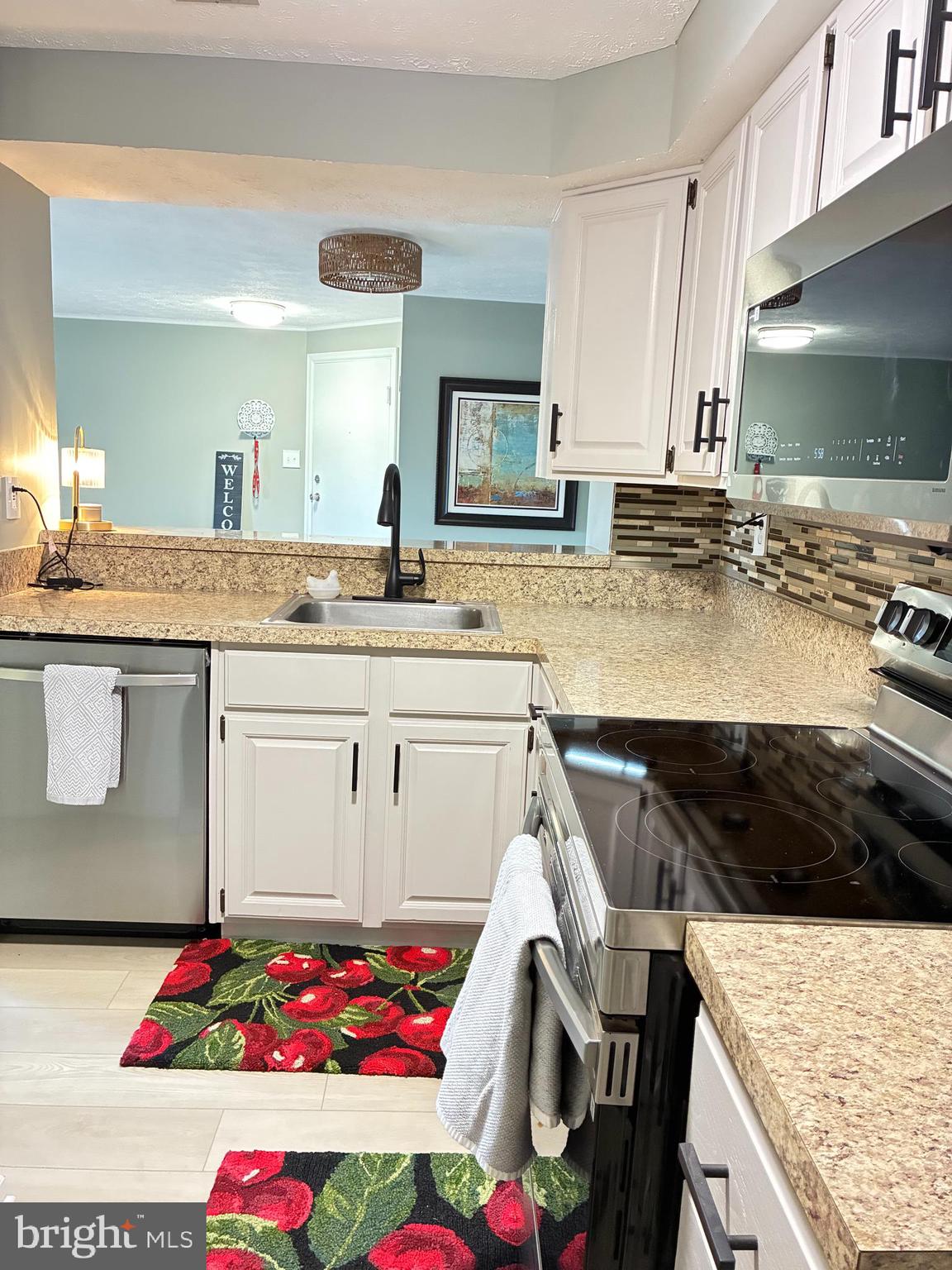 FREDERICKTOWNE VILLAGE - Residential