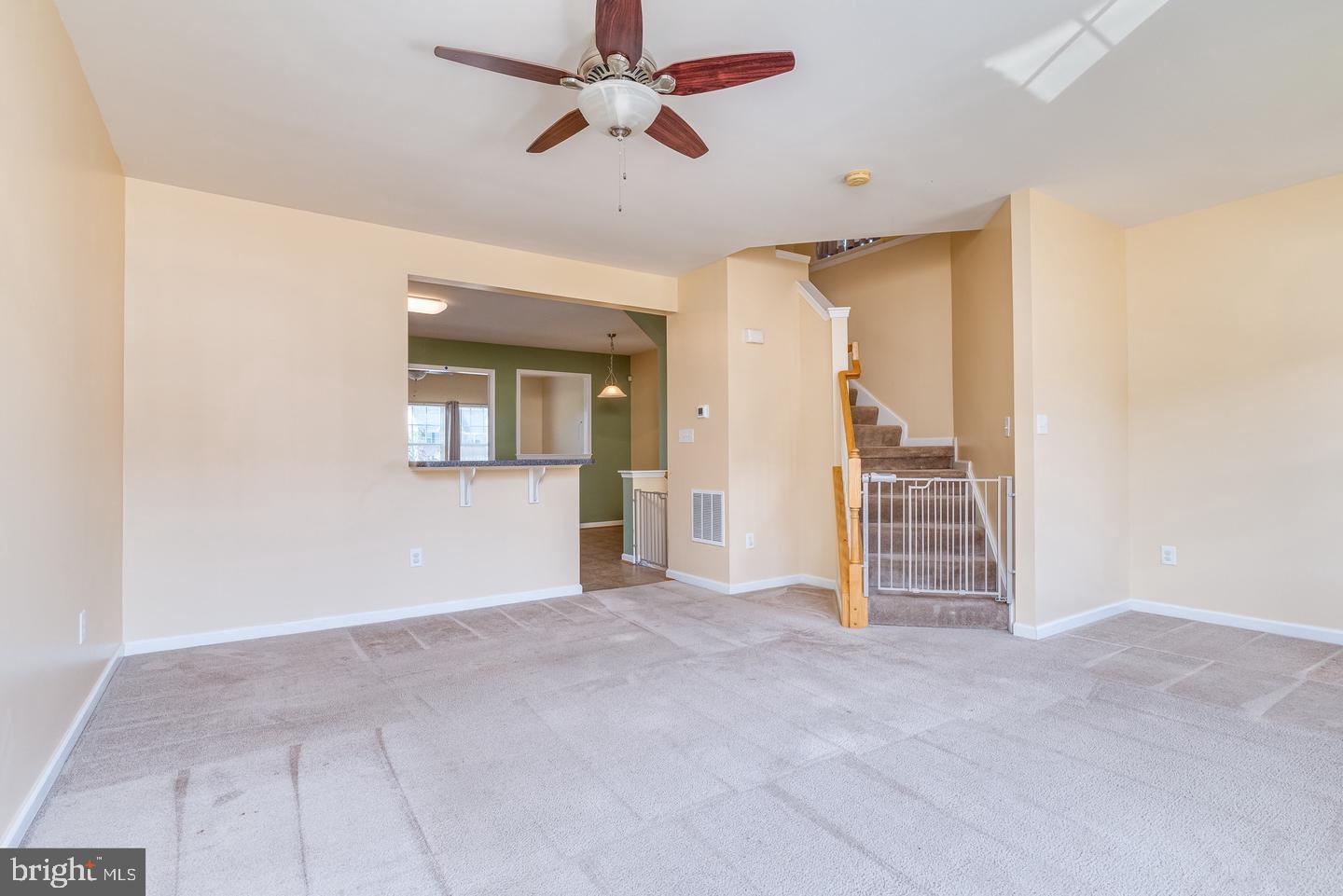 WINDMILL CROSSING - Residential Lease