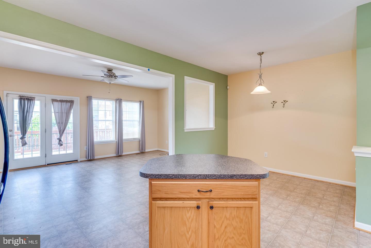 WINDMILL CROSSING - Residential Lease