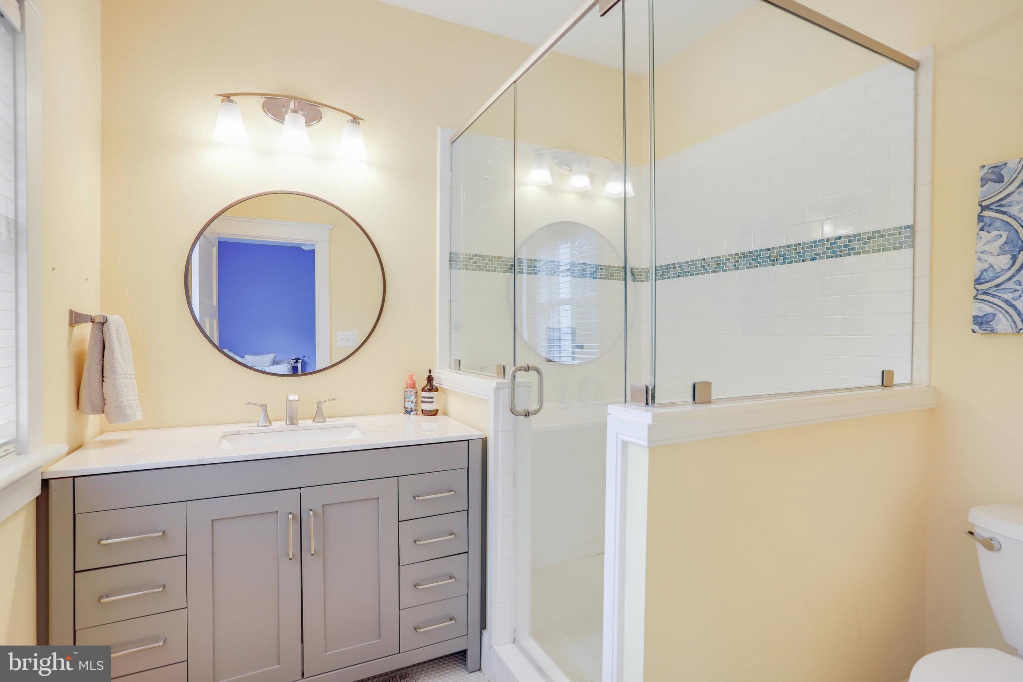 DUNN LORING WOODS - Residential