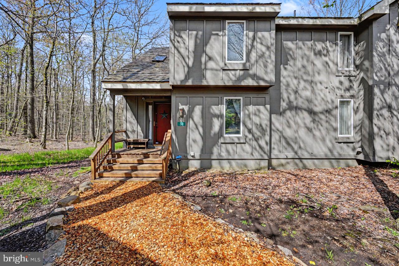 SNOW RIDGE VILLAGE - Residential