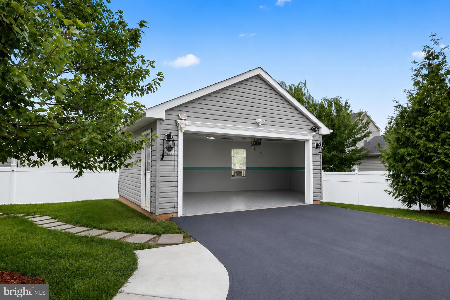AVENDALE - Residential