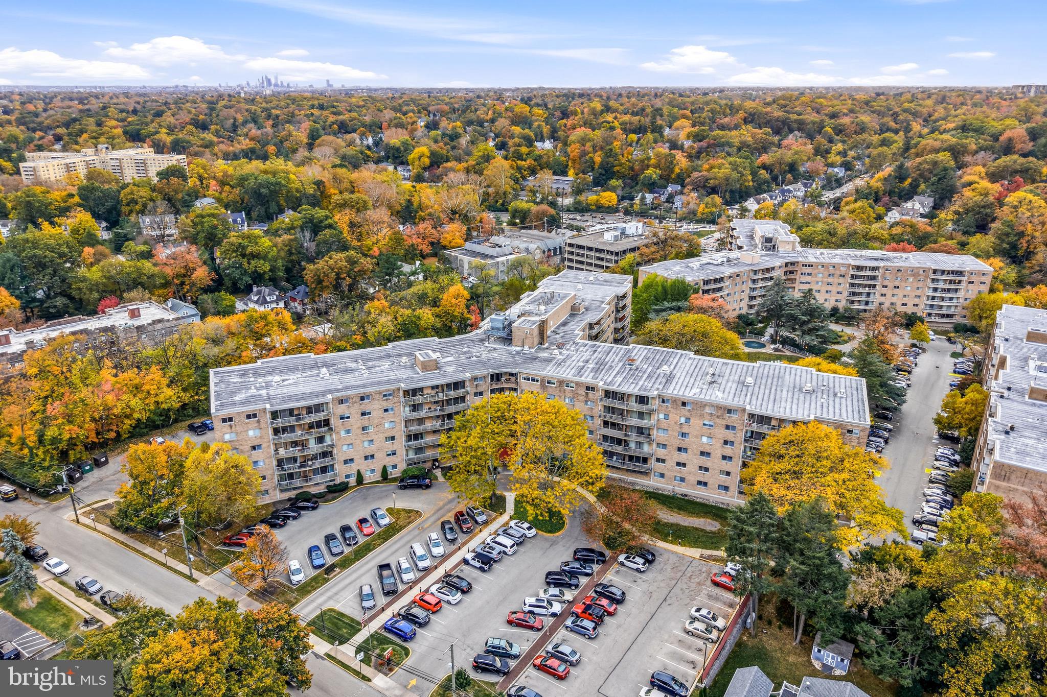 Located in the highly regarded Beaver Hill North Tower, this refreshed one-bedroom condo offers a perfect blend of comfort, convenience, and community amenities in the heart of Jenkintown. Set on the fifth floor, the unit enjoys peaceful views of mature trees and colorful seasonal change from a private balcony. Inside, you’ll find this unit to be move-in ready accompanied by generous closet storage with a spacious living/dining area, efficient kitchen, and generous closet storage.
Beaver Hill residents enjoy a full suite of on-site luxuries including a 24-hour doorman, staffed main office (9AM–9PM), fitness center, swimming pool, and ample resident and guest parking. Each floor includes laundry facilities for easy access. The monthly condo fee of $724 (as of 2026) covers most utilities, exterior maintenance, community amenities, and common area insurance (inclusions can be verified with the management office).