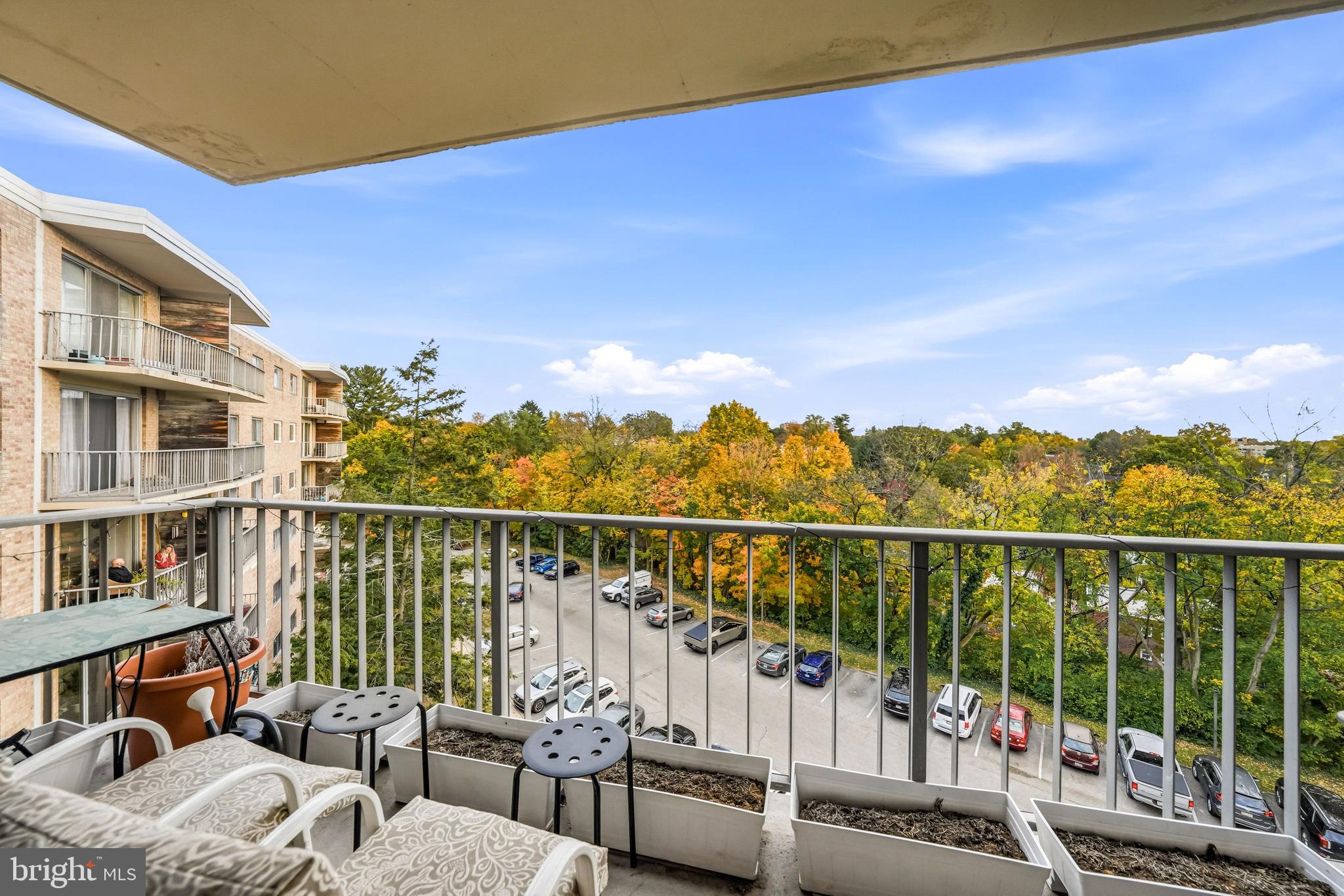 BEAVER HILL - Residential