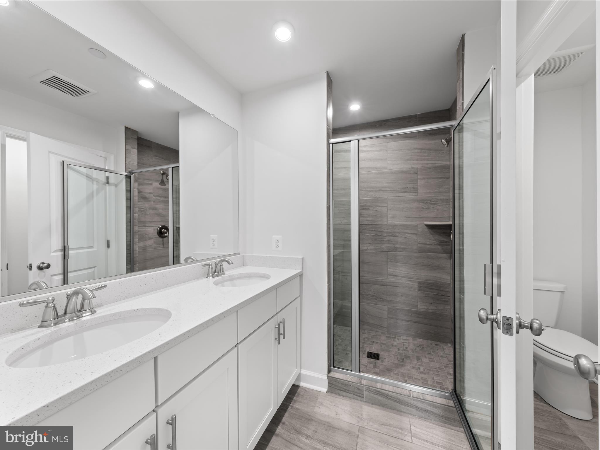 ST. MICHAELS POINTE - Residential