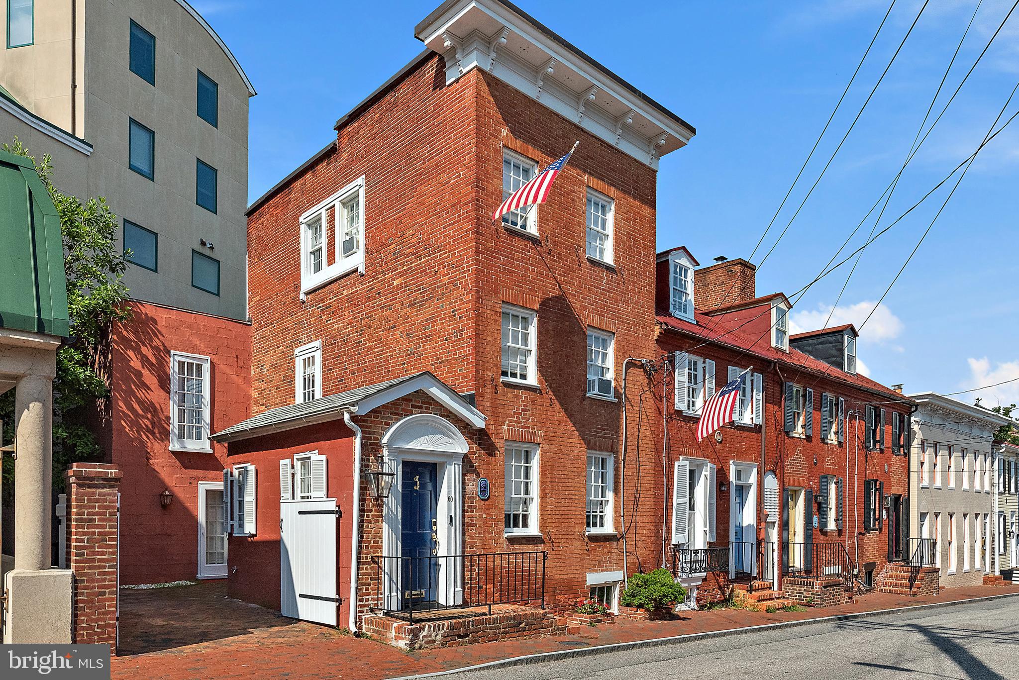 HISTORIC DISTRICT - Residential