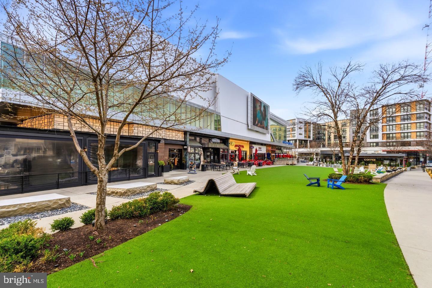 MOSAIC DISTRICT - Residential