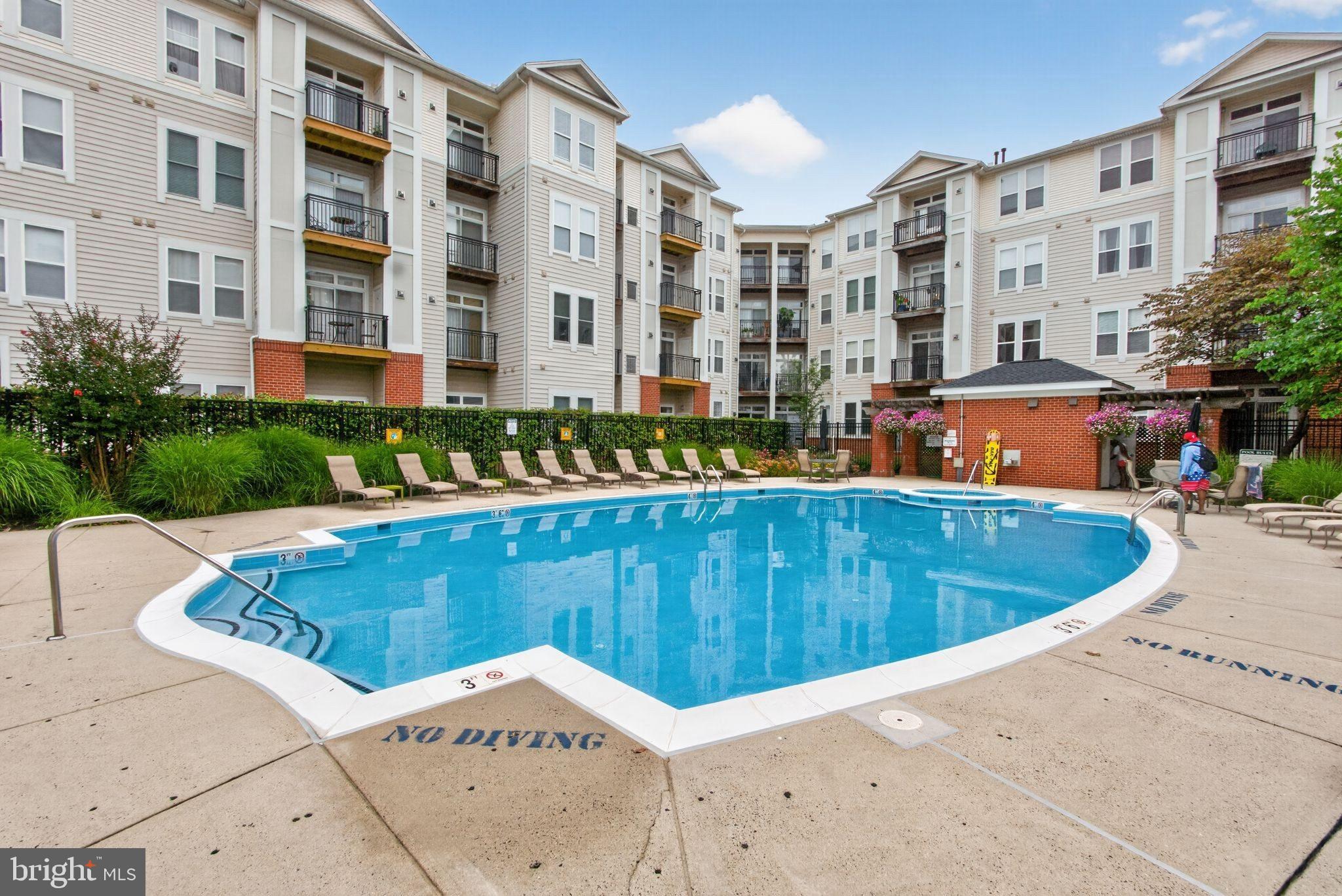 MOSAIC DISTRICT - Residential