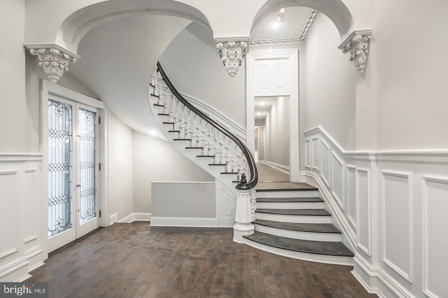 RITTENHOUSE SQUARE - Residential Lease