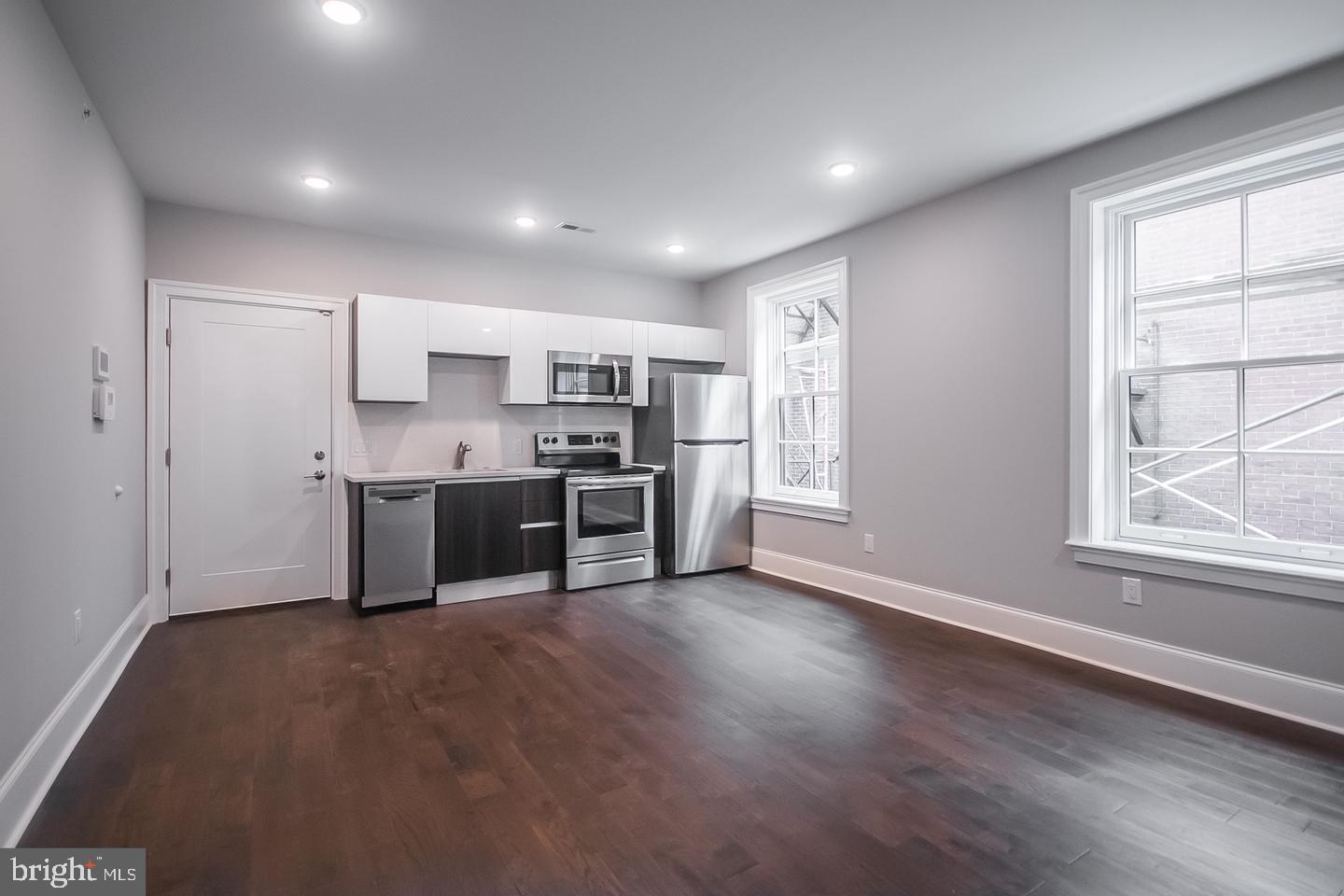 RITTENHOUSE SQUARE - Residential Lease