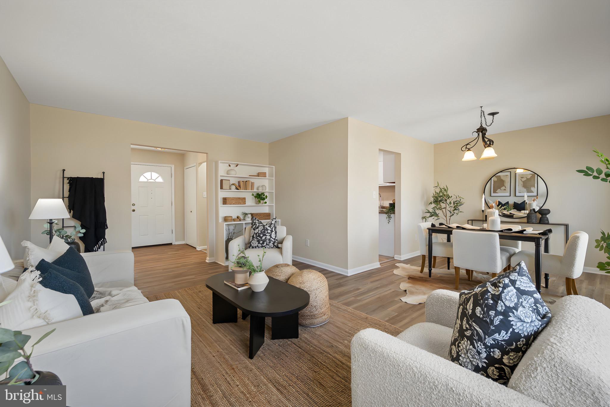 WALBROOKE MANOR - Residential