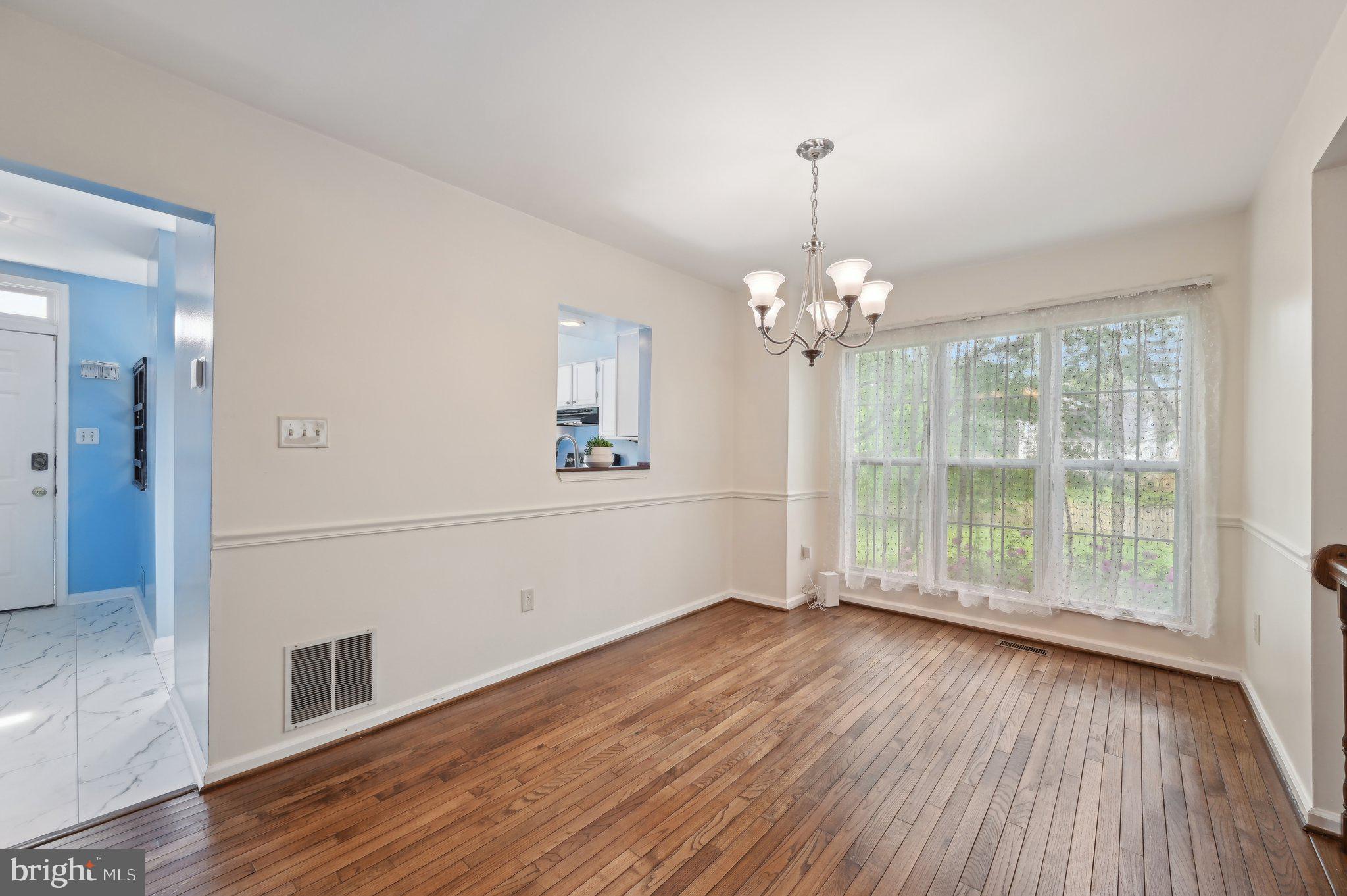 SILVER SPRING CNTRY CLUB - Residential