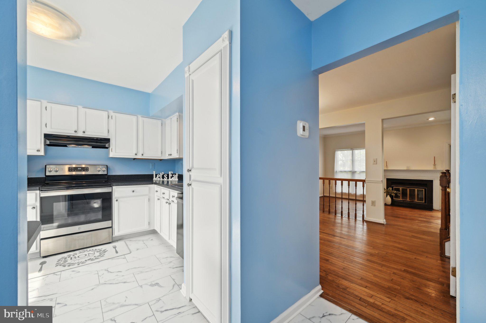 SILVER SPRING CNTRY CLUB - Residential