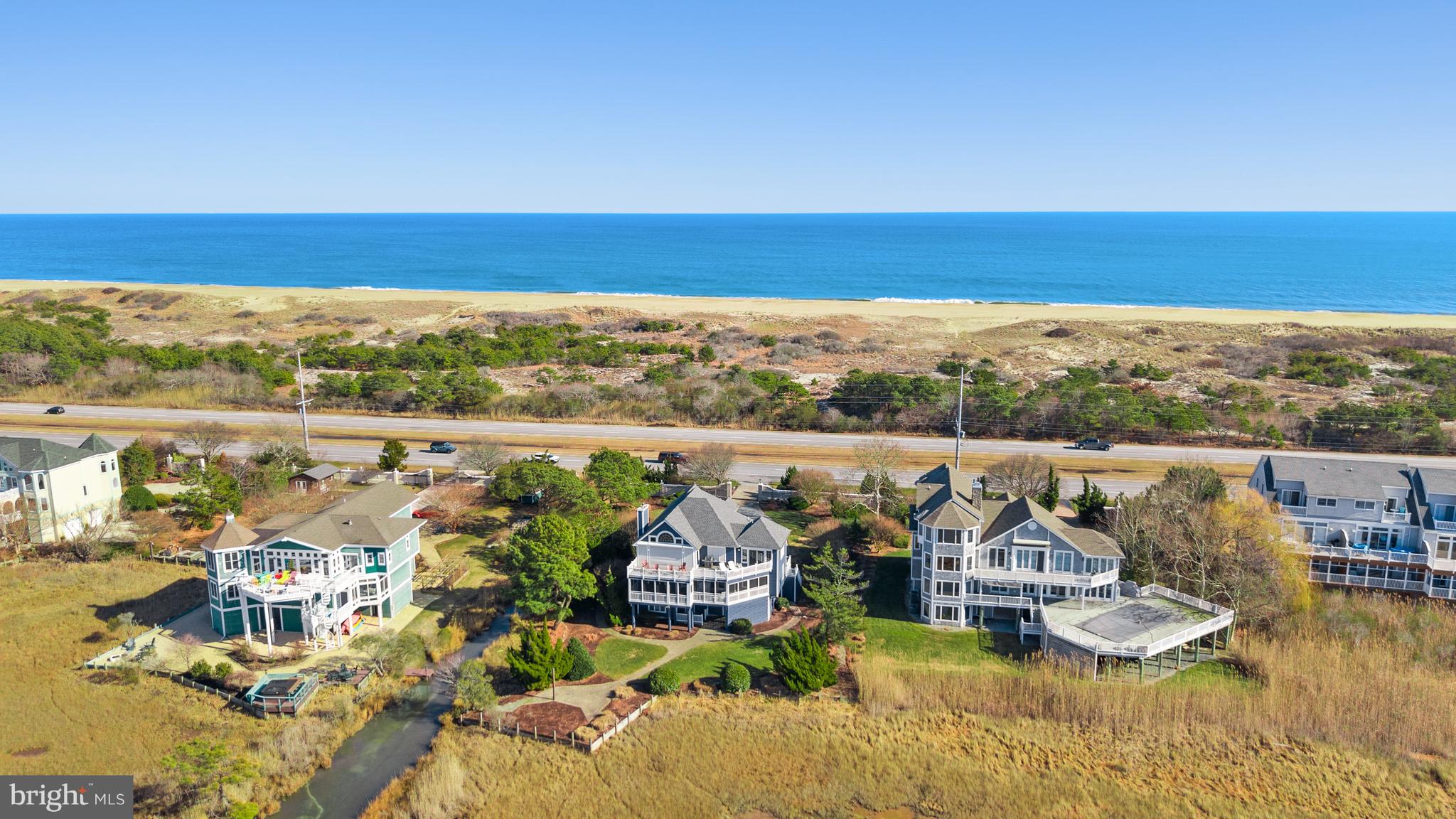 MAISONS SUR-MER - Residential