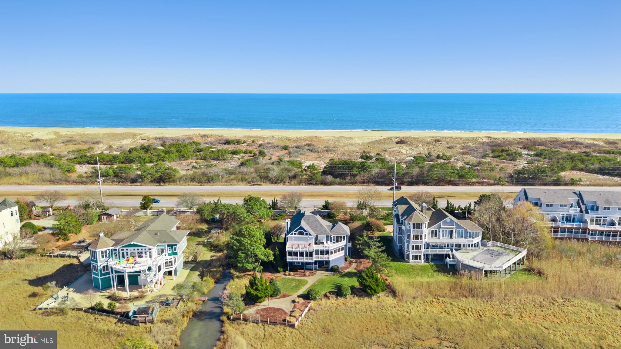 MAISONS SUR-MER - Residential