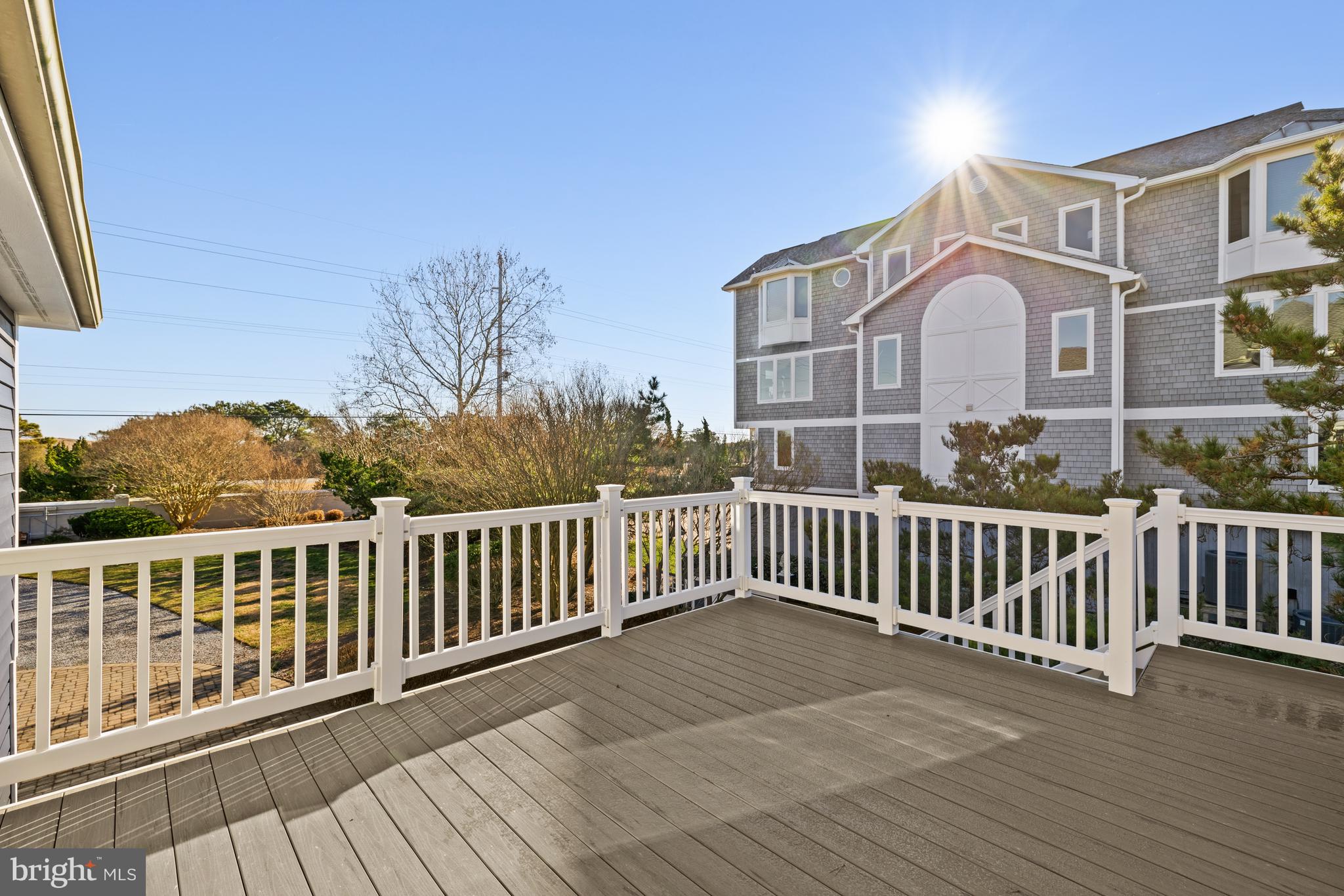 MAISONS SUR-MER - Residential