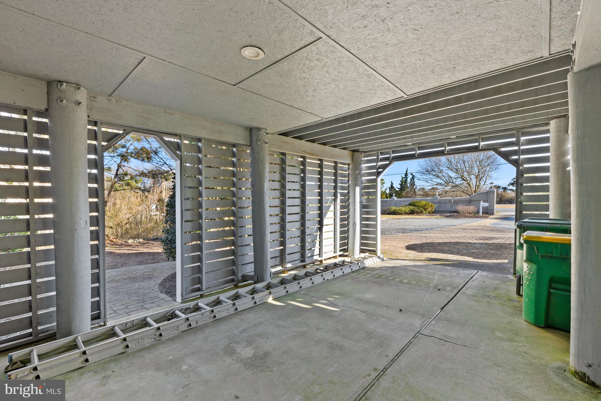 MAISONS SUR-MER - Residential